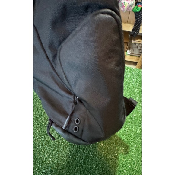 Nike Elite Hoops Black Backpack Bag Sports Gym Bubble Straps - Picture 7 of 9